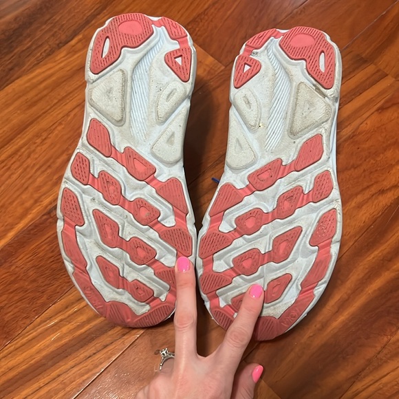 HOKA Clifton 9 - Picture 4 of 4